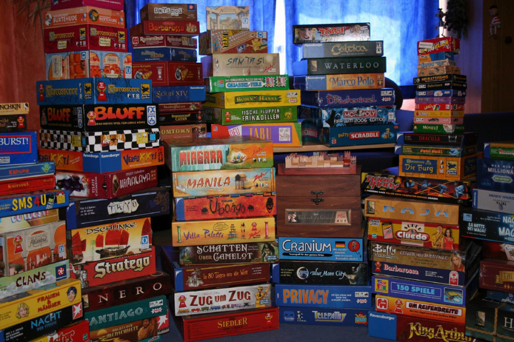 used-board-games-1024x682